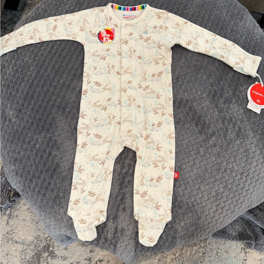 Magnetic Me Bunny Patterned Kids Footie Pajamas size 3-6 months